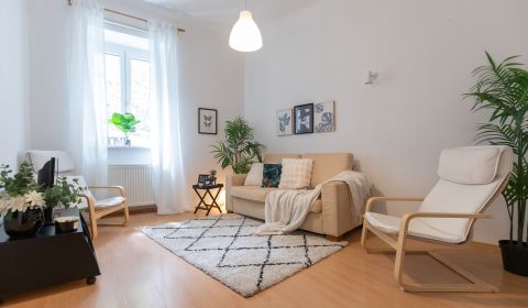 Eladó 3 szobás lakás, 3 szobás lakás, Janáčková, Bratislava - Staré Me