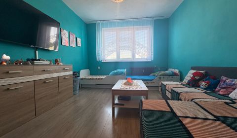 Eladó 3 szobás lakás, 3 szobás lakás, Levice, Szlovákia