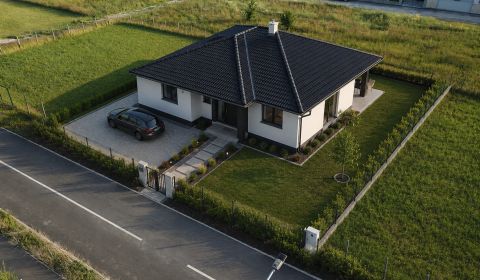 Eladó Családi ház, Családi ház, Nitra, Szlovákia