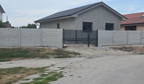 Eladó Családi ház, Családi ház, Galanta, Szlovákia