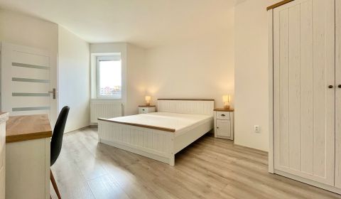 Kiadó 2 szobás lakás, 2 szobás lakás, Olbrachtova, Trenčín, Szlovákia
