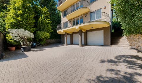 Eladó 4 szobás lakás, 4 szobás lakás, Nad Ostrovom, Bratislava - Karlo