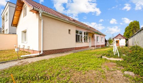 Eladó Családi ház, Családi ház, Galanta, Szlovákia