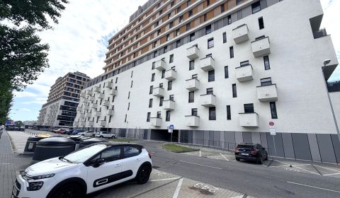 Kiadó Garázsok, Garázsok, Zuzany Chalupovej, Bratislava - Petržalka, S