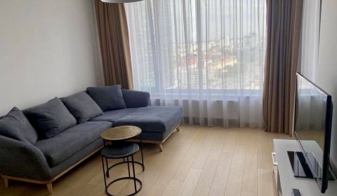 Kiadó 2 szobás lakás, 2 szobás lakás, Čulenova, Bratislava - Staré Mes