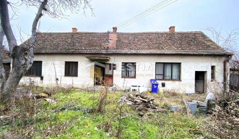 Eladó Családi ház, Családi ház, Senica, Szlovákia