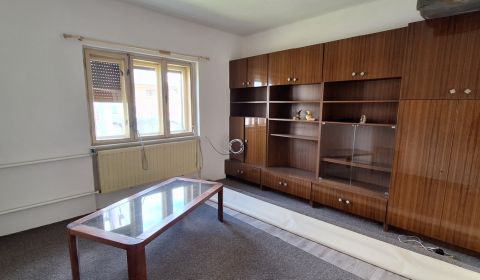 Eladó Családi ház, Családi ház, Komárno, Szlovákia