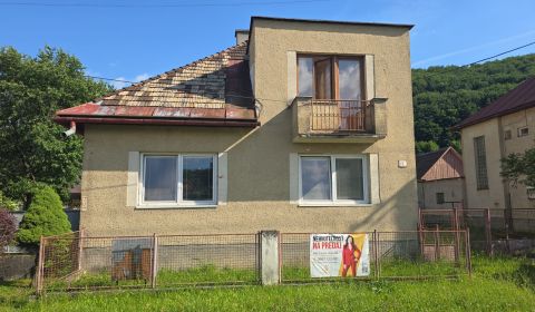 Eladó Családi ház, Családi ház, Jiráskova, Banská Bystrica, Szlovákia