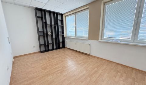 Kiadó Irodahelység, Irodahelység, Priemyselná, Michalovce, Szlovákia