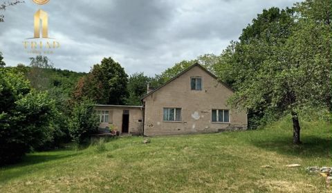 Eladó Családi ház, Családi ház, Levice, Szlovákia