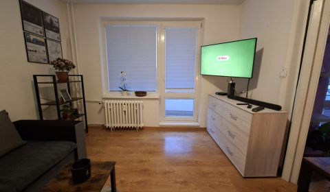 Kiadó 1 szobás lakás, 1 szobás lakás, Banská Bystrica, Szlovákia