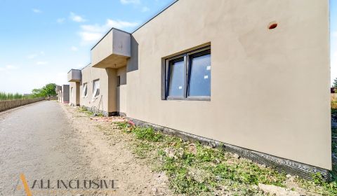 Eladó Családi ház, Családi ház, Dunajská Streda, Szlovákia