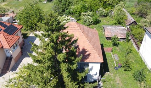 Eladó Családi ház, Családi ház, Petőfiho, Komárno, Szlovákia