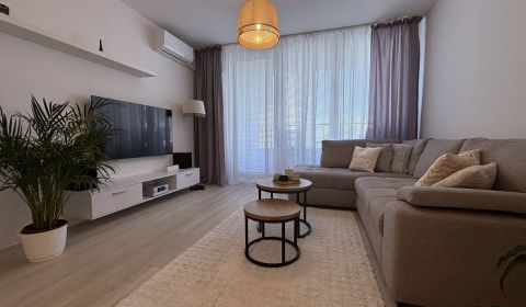 Kiadó 3 szobás lakás, 3 szobás lakás, Včelárska, Trnava, Szlovákia