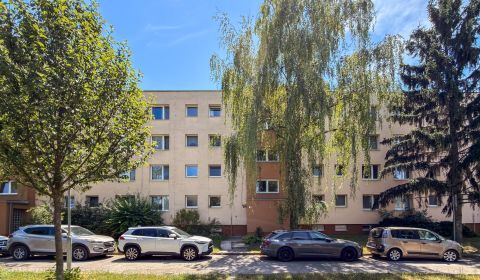 Eladó 3 szobás lakás, 3 szobás lakás, Staré záhrady, Bratislava - Ruži