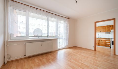 Eladó 3 szobás lakás, 3 szobás lakás, Opatovská 651/33, Trenčín, Szlov