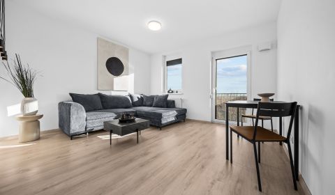Eladó 2 szobás lakás, 2 szobás lakás, Hraničná, Bratislava - Ružinov, 