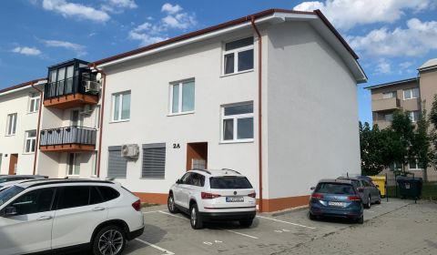 Kiadó 1 szobás lakás, 1 szobás lakás, Slavomírová, Pezinok, Szlovákia
