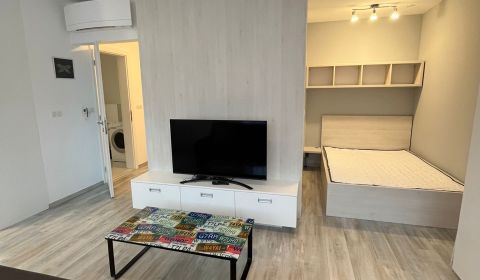 Kiadó 1 szobás lakás, 1 szobás lakás, Bernolákova, Bratislava - Staré 
