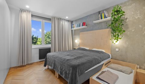 Eladó 3 szobás lakás, 3 szobás lakás, Haburská, Bratislava - Ružinov, 