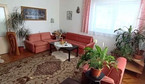 Eladó Családi ház, Családi ház, J.Palárika, Nové Zámky, Szlovákia