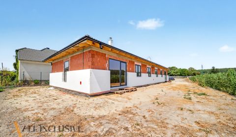 Eladó Családi ház, Családi ház, Dunajská Streda, Szlovákia