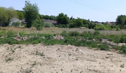 Eladó Építési telek, Építési telek, Nové Zámky, Szlovákia