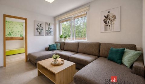 Eladó 3 szobás lakás, Banská Bystrica, Szlovákia