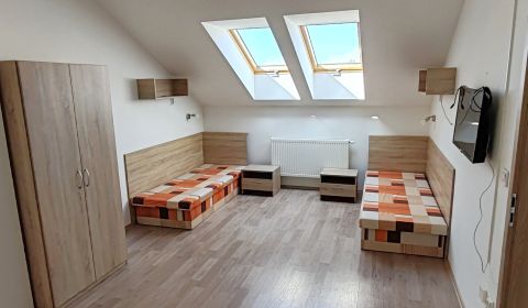 Kiadó 1 szobás lakás, 1 szobás lakás, Sústružnícka, Komárno, Szlovákia