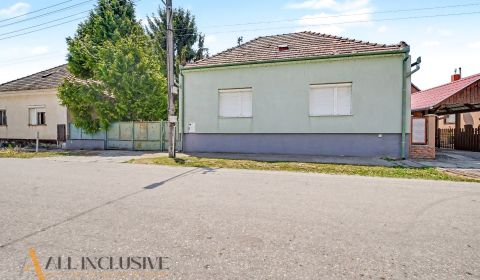 Eladó Családi ház, Családi ház, Dunajská Streda, Szlovákia