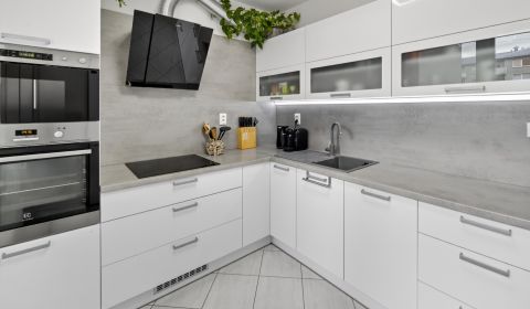 Eladó 2 szobás lakás, 2 szobás lakás, Dúbravčická, Bratislava - Dúbrav