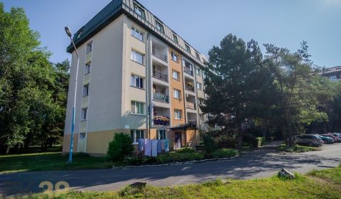 Eladó 3 szobás lakás, 3 szobás lakás, Štúrova, Poprad, Szlovákia