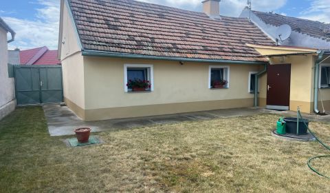 Eladó Családi ház, Családi ház, Továrenská, Malacky, Szlovákia