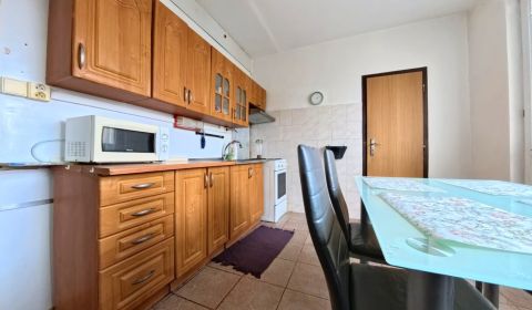 Eladó 3 szobás lakás, 3 szobás lakás, Bizetova, Nitra, Szlovákia