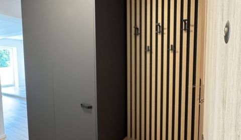 Kiadó 2 szobás lakás, 2 szobás lakás, Hurbanova, Poprad, Szlovákia
