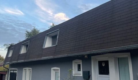 Kiadó Családi ház, Pezinok, Szlovákia