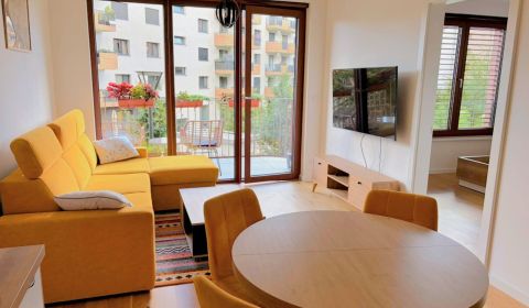 Kiadó 2 szobás lakás, 2 szobás lakás, Košická, Bratislava - Ružinov, S