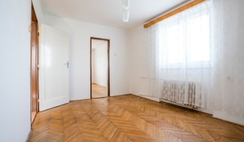 Eladó 3 szobás lakás, 3 szobás lakás, Zvolen, Szlovákia