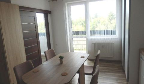 Kiadó 2 szobás lakás, 2 szobás lakás, Dlhá, Banská Bystrica, Szlovákia