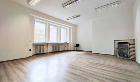 Kiadó Irodahelység, Irodahelység, Štefánikova, Bratislava - Staré Mest