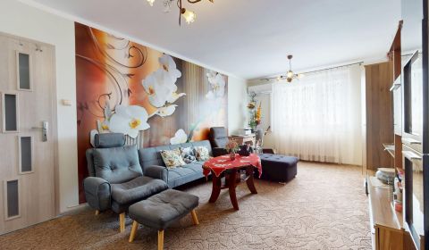 Eladó 3 szobás lakás, 3 szobás lakás, Hviezdna, Komárno, Szlovákia