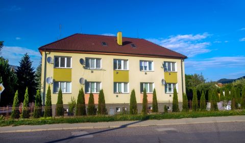 Eladó 2 szobás lakás, 2 szobás lakás, Žiar nad Hronom, Szlovákia