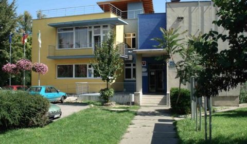 Eladó Családi ház, Családi ház, Senec, Szlovákia