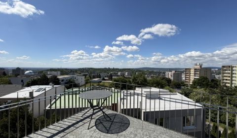 Eladó 3 szobás lakás, 3 szobás lakás, Na Revíne, Bratislava - Nové Mes