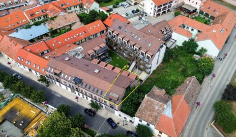 Eladó 3 szobás lakás, 3 szobás lakás, Halenárska, Trnava, Szlovákia