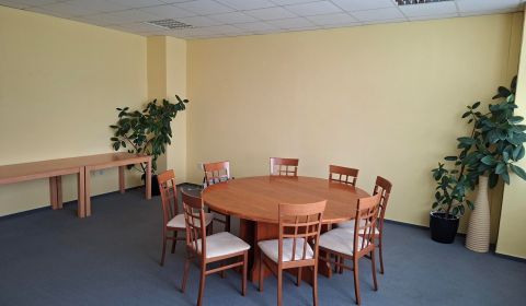 Kiadó Irodahelység, Irodahelység, Drobného, Bratislava - Dúbravka, Szl
