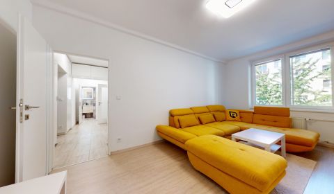 Kiadó 2 szobás lakás, 2 szobás lakás, Košická, Bratislava - Ružinov, S