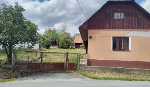 Eladó Családi ház, Családi ház, Turčianske Teplice, Szlovákia