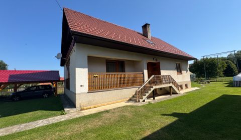 Eladó Családi ház, Családi ház, Liptovský Mikuláš, Szlovákia