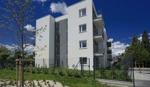 Vásárlás 2 szobás lakás, 2 szobás lakás, Pezinok, Szlovákia